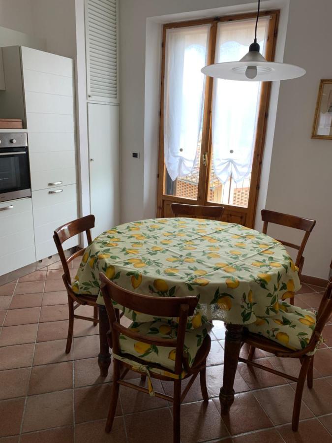 Appartamento Donella Con Parcheggio Privato San Gimignano Exterior foto